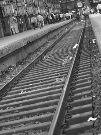 Mumbai train tracks by Alistair Mokoena Mumbai train tracks by Alistair Mokoena