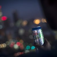 Castle Lite Extra Cold Grip 07