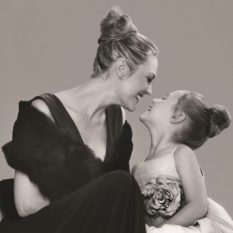 D'Ore Anja Bothma and daughter